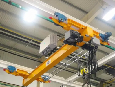 单梁高架伸缩式起重机的作用是什么